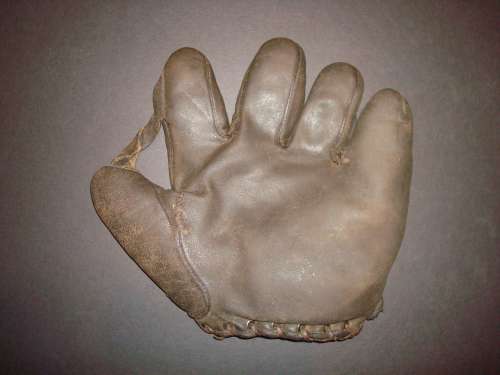 Black Narrow Web Front